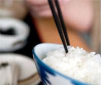 ホテルの敷地内または近くでの食事または食べ物