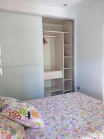 Łóżko lub łóżka w pokoju w obiekcie Principe Santa Ana Madrid Centro