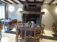 Billede fra billedgalleriet på Logis Hôtel Restaurant Auberge du Bougnat i St Victor la Riviere