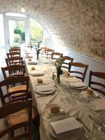 Restaurace v ubytování Hôtel & Spa Rodier x Café Bar & Restaurant