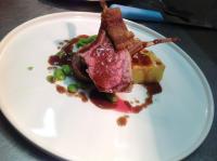 Đồ ăn tại/gần khách sạn