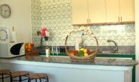 Kuchnia lub aneks kuchenny w obiekcie Absolute Beachfront House II