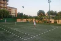 Tenis a/nebo squash v ubytování Elias Apartment nebo okolí