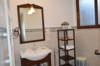 A bathroom at Villa Siciliana