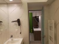 Kúpeľňa v ubytovaní Laura Aristotelous Square Apartment