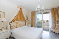 Postel nebo postele na pokoji v ubytování Coral Beach Aparthotel