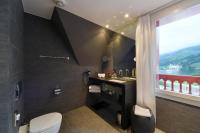 Koupelna v ubytování Hotel Vitznauerhof - Lifestyle Hideaway at Lake Lucerne