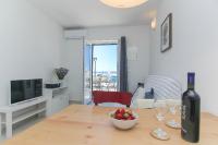TV a/nebo společenská místnost v ubytování Apartments Nikolina