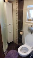 Kúpeľňa v ubytovaní Apartmani Stonewood