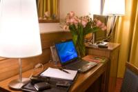 A television and/or entertainment centre at Hotel Master