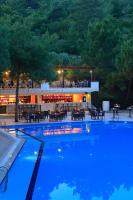 Bazén v ubytování Bodrum Park Resort nebo v jeho okolí