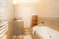 Kúpeľňa v ubytovaní Liana-Luxury And Central Flat