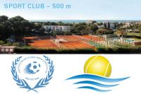 Tenis a/nebo squash v ubytování Rancho Miraflores, apartment near Malaga and Marbella, great views nebo okolí