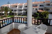 Bazén v ubytování Apartamentos HG Cristian Sur nebo v jeho okolí