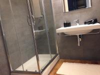 Kúpeľňa v ubytovaní Industia Loft Apartment