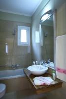 Kúpeľňa v ubytovaní Villa Myrtis