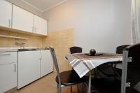 Kuchyňa alebo kuchynka v ubytovaní Studio Apartment in Sukosan I