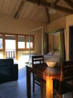 Postel nebo postele na pokoji v ubytování Els Apartaments del bosc