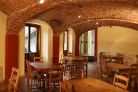 Restauracja lub miejsce do jedzenia w obiekcie Cascina Govean