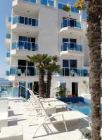 Bazén v ubytování AGATA BEACH Boutique -Adult Only nebo v jeho okolí