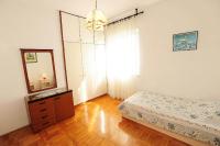 Posteľ alebo postele v izbe v ubytovaní Apartments Luka & Sara