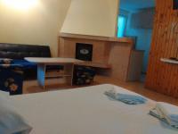 Postel nebo postele na pokoji v ubytování Nimpha Bungalows