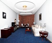 Red Castle Hotelにあるテレビまたはエンターテインメントセンター
