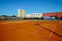 Tenis lub squash w obiekcie BNC Hotel - Restaurant - Bowling lub w pobliżu