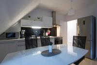 Kuchyň nebo kuchyňský kout v ubytování Apartments Teja