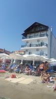 Pláž u hotelu