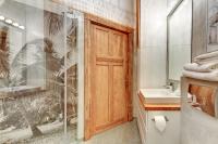 Kúpeľňa v ubytovaní Lion Apartments - Family Stay