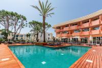 Bazén v ubytování Vilamoura Garden Hotel nebo v jeho okolí
