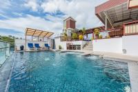 Bazén v ubytování Kata Beach Studio Phuket nebo v jeho okolí