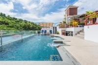 Bazén v ubytování Kata Beach Studio Phuket nebo v jeho okolí