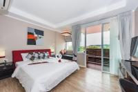 Postel nebo postele na pokoji v ubytování Kata Beach Studio Phuket