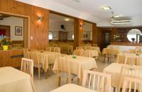 En restaurant eller et andet spisested på Hotel Riviera