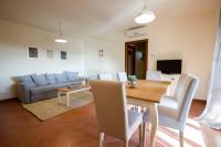 A television and/or entertainment centre at Il Borgo di San Gervasio