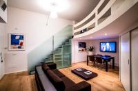 Telewizja i/lub zestaw kina domowego w obiekcie Gallery House