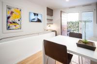 Telewizja i/lub zestaw kina domowego w obiekcie Gallery House