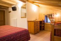 A kitchen or kitchenette at Hotel Restaurant La Barme