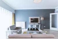 TV a/nebo společenská místnost v ubytování Serenity Suites Istanbul Airport