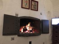 TV a/nebo společenská místnost v ubytování Casas Cueva y Cortijo La Tala en Guadix