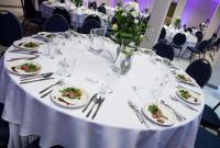 Reštaurácia alebo iné gastronomické zariadenie v ubytovaní Hotel Imperiale