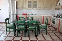 Kuchyň nebo kuchyňský kout v ubytování Sea Breeze Apartment