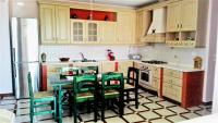 Kuchyň nebo kuchyňský kout v ubytování Sea Breeze Apartment