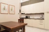 A kitchen or kitchenette at Plinius