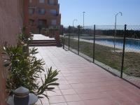 Bazén v ubytování Livingtarifa Apartamento Los Lances nebo v jeho okolí