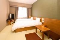 Osaka Castle Hotels 2026: Top-Rated Stays Near the Main Keep, Hot Spring Baths and Easy Transport