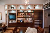 Biblioteka w domu wakacyjnym