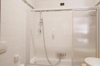 A bathroom at Hotel Master